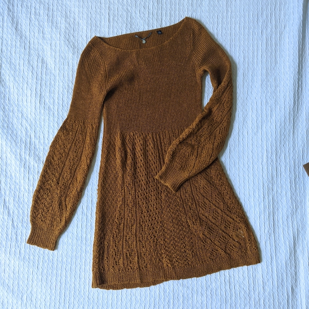 Anthropologie Knitted & Knotted Sweater